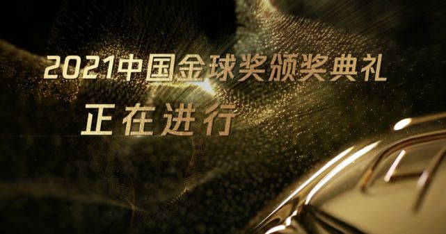 被绑起来榨乳机吸奶乳房小说